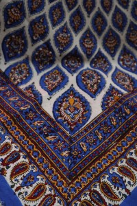 Obrus z Isfahanu słoneczko niebieskie 100x100cm