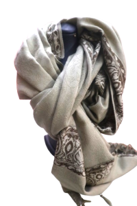 Szal beżowy 